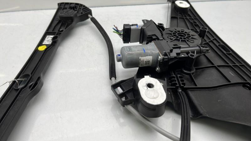Alzacristalli elettrico anteriore destro OPEL CORSA F PHASE 1 Gasolina - 1