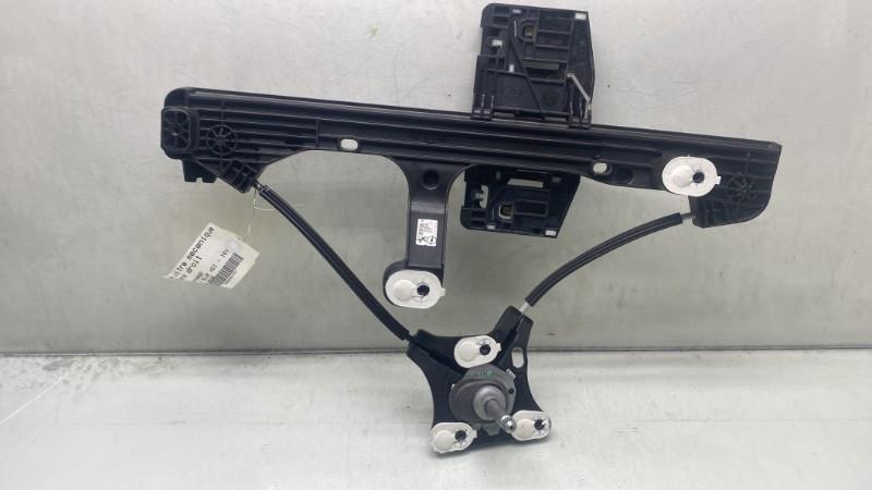 Alzacristalli manuale posteriore destro OPEL CORSA F PHASE 1 Diésel - 1