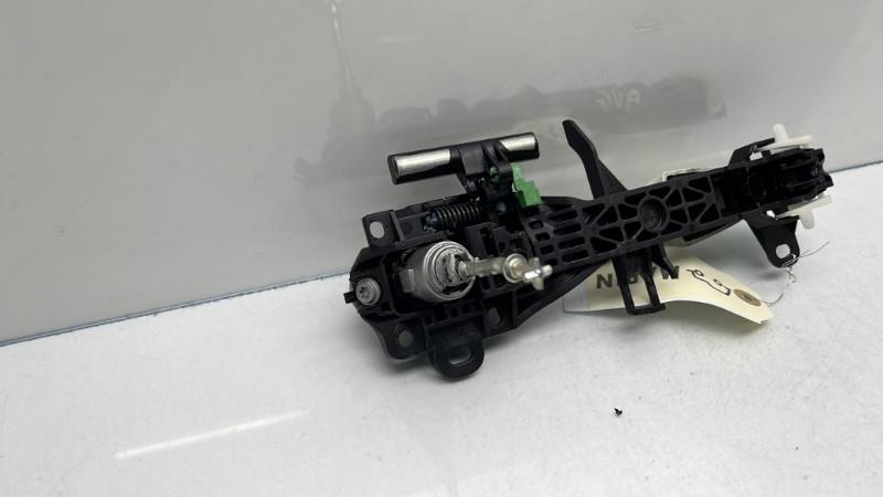 Maniglia portiera anteriore sinistra TOYOTA RAV4 5 Gasolina/Híbrido - 1