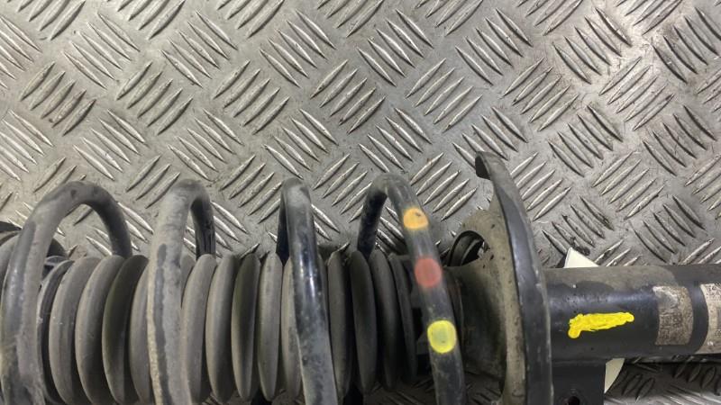 Ammortizzatore anteriore sinistro CITROEN C3 3 PHASE 1 Diésel - 1