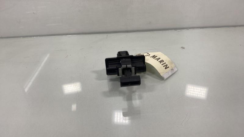 Arresto portiera posteriore sinistra CITROEN C4 CACTUS Diésel - 1