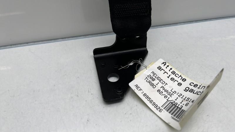 Aggancio cintura sicurezza posteriore sinistro PEUGEOT 208 1 PHASE 1 Diésel - 1
