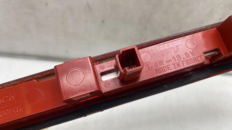 Feu arriere stop central FORD MONDEO 4 PHASE 1 BREAK Essence - 1