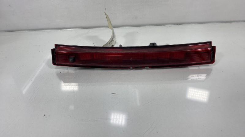 Feu arriere stop central RENAULT CLIO 4 PHASE 2 Essence - 1