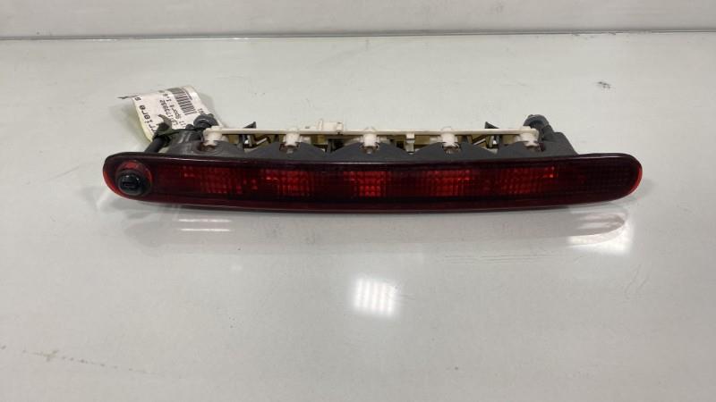 Feu arriere stop central SUZUKI SWIFT 3 Essence - 1