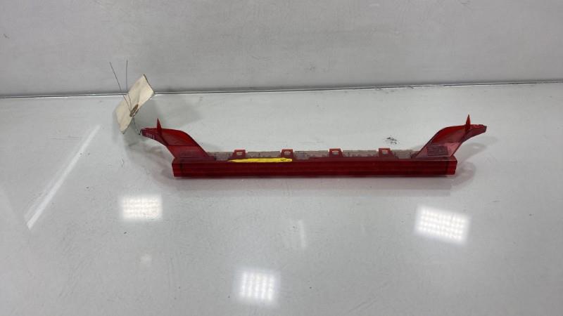 Feu arriere stop central BMW SERIE 1 E87 PHASE 2 Diesel - 1