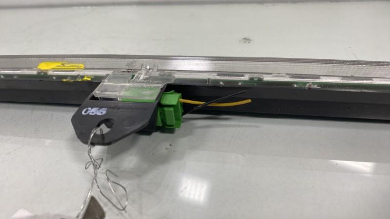 Luce stop centrale VOLVO V 70 1 PHASE 3 BREAK Diésel - 1