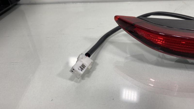 Feu arriere stop central KIA XCEED Diesel - 1