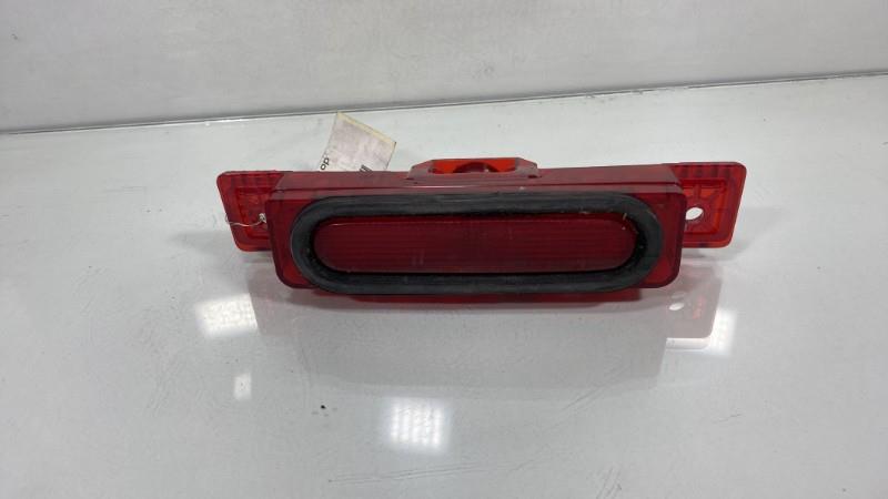 Feu arriere stop central MAZDA 626 4 PHASE 2 Diesel - 1