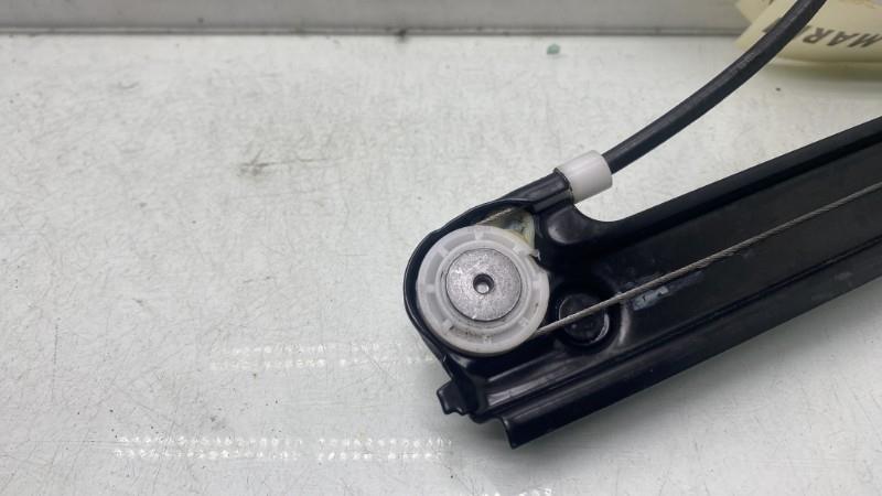 Alzacristalli manuale posteriore destro VOLKSWAGEN POLO 5 PHASE 1 Diésel - 1