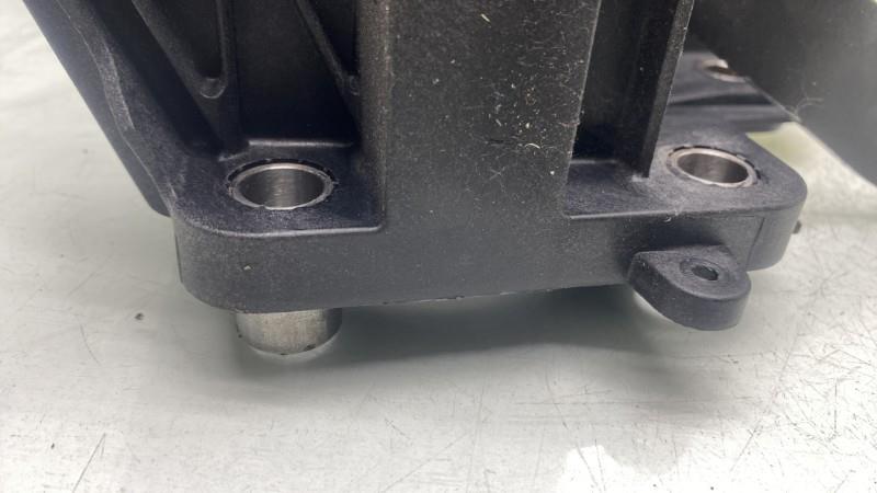 Pedale de frein RENAULT MASTER 3 PHASE 3 Diesel - 1