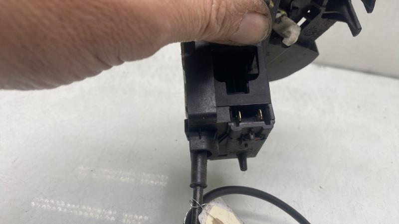 Serratura anteriore destra RENAULT MEGANE 1 BREAK Diésel - 1