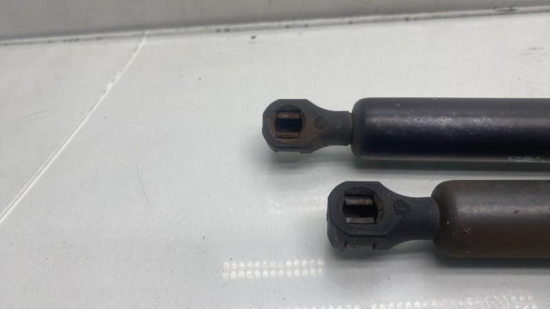 Verin de coffre RENAULT ESPACE 4 PHASE 2 Diesel - 1
