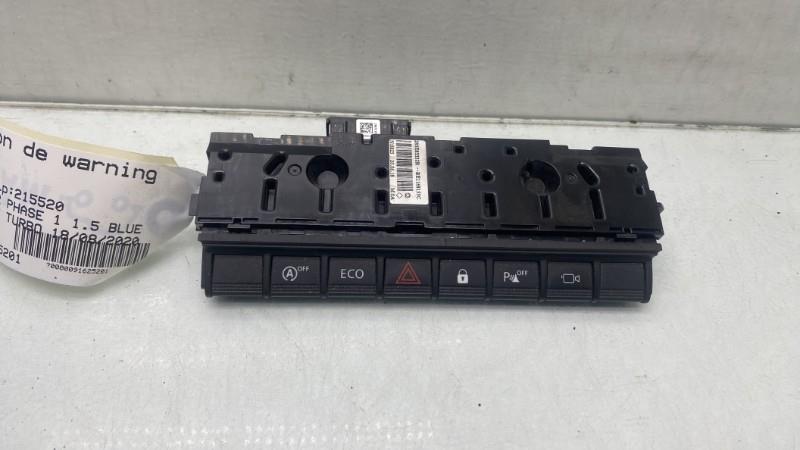 Bouton de warning DACIA DUSTER 2 PHASE 1 Diesel - 1