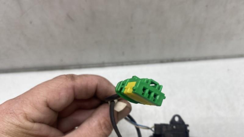 Commande autoradio PEUGEOT 206 PHASE 1 Diesel - 1