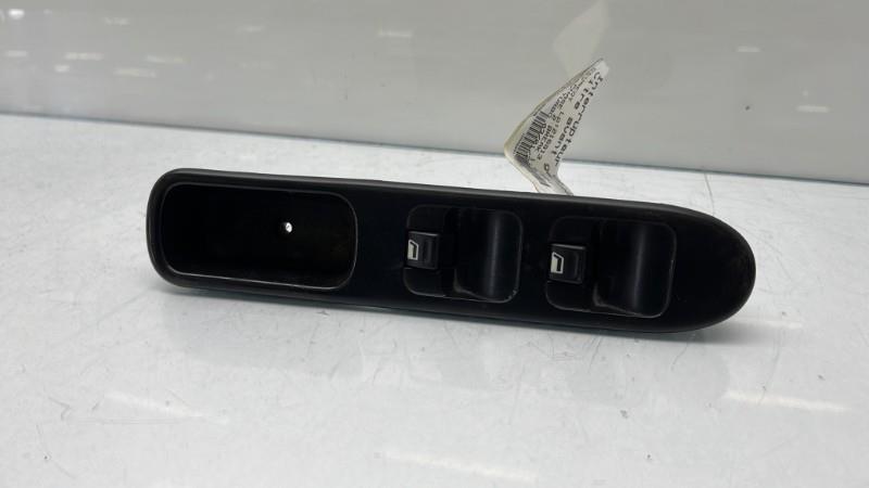 Interruttore lavacristalli anteriore sinistro PEUGEOT 307 PHASE 2 BREAK Diésel - 1