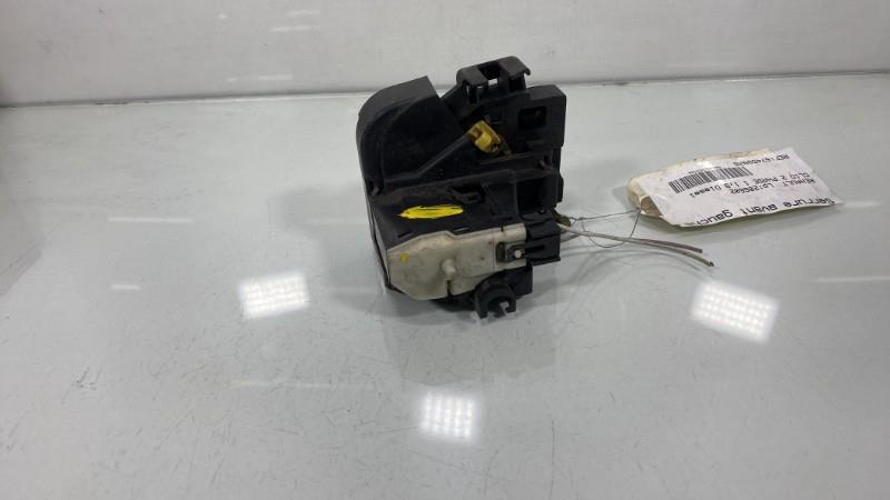 Serrure avant gauche RENAULT CLIO 2 PHASE 1 Diesel - 1