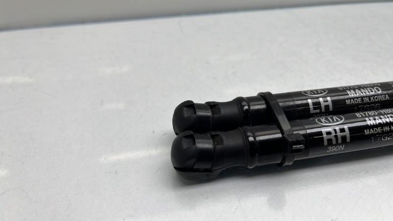 Verin de coffre KIA RIO 4 PHASE 1 Essence - 1