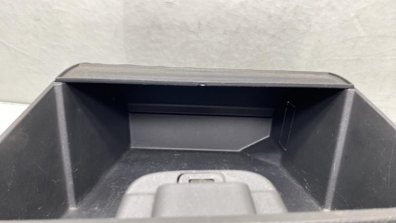 Boite a gants RENAULT CLIO 4 PHASE 1 Diesel - 1