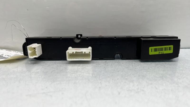 Bouton de warning KIA CEE-D 1 PHASE 2 Diesel - 1