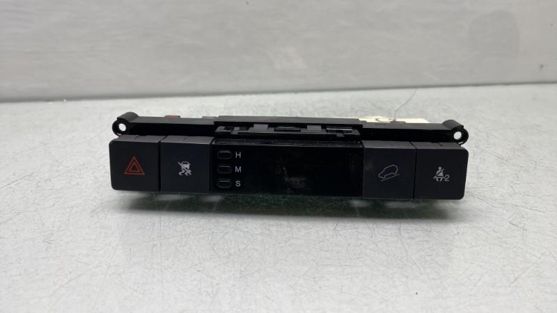 Bouton de warning CHEVROLET CAPTIVA PHASE 1 Diesel - 1