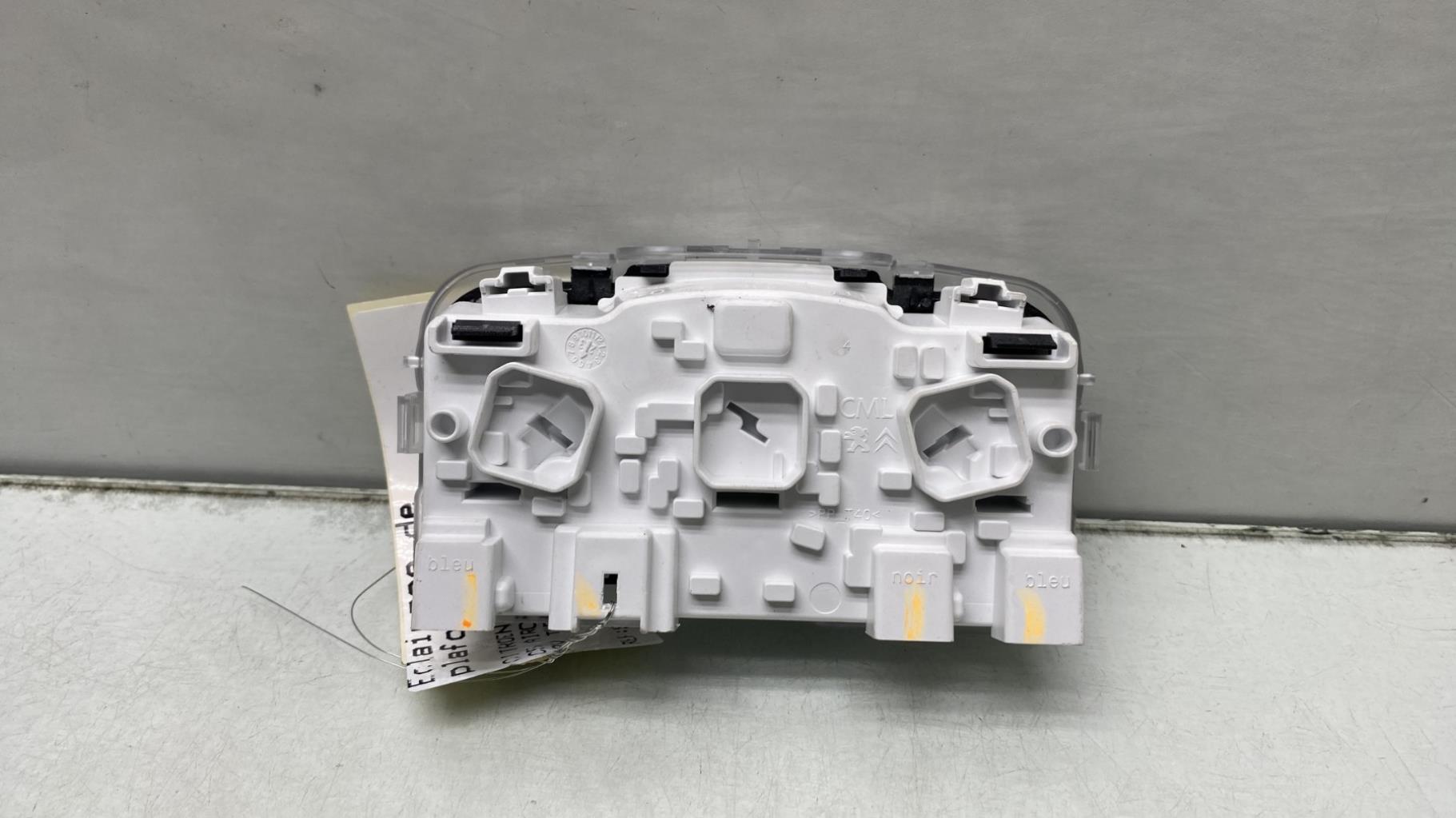 Luce di cortesia CITROEN C5 AIRCROSS Gasolina - 1
