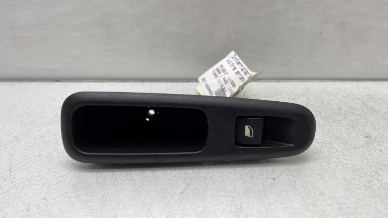 Interruttore lavacristalli posteriore destro PEUGEOT 3008 1 PHASE 1 Diésel - 1