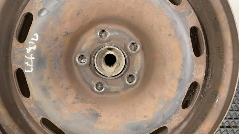Cerchione VOLKSWAGEN GOLF 4 Diésel - 1