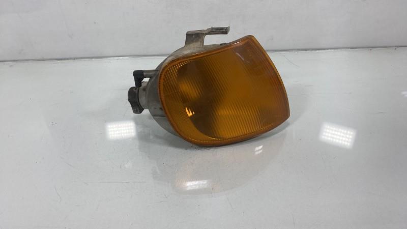 Gruppo ottico anteriore secondario destro (luci)(freccia) VOLKSWAGEN POLO 3 PHASE 1 Diésel - 1