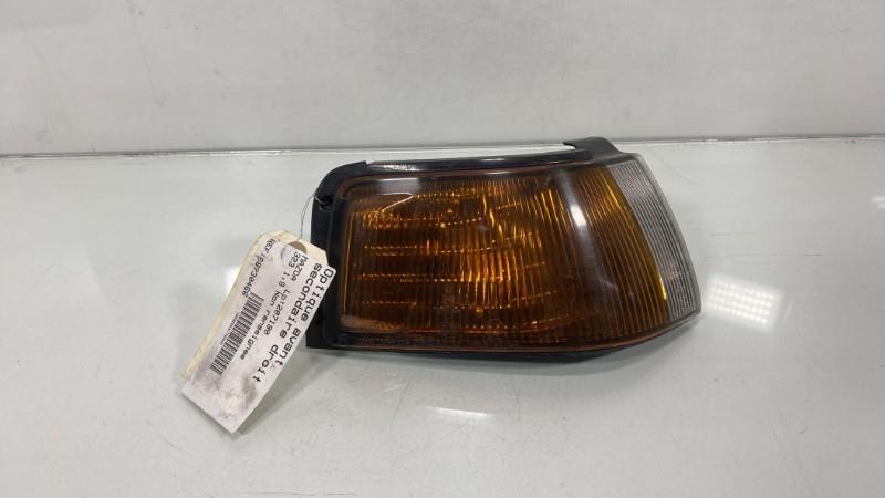 Gruppo ottico anteriore secondario destro (luci)(freccia) MAZDA 323 4 PHASE 2  - 1