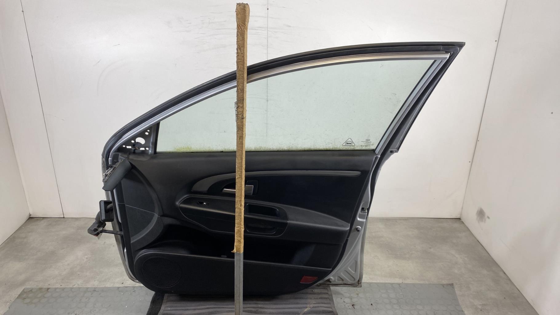 Puerta delantera derecha KIA CEE-D 1 PHASE 2 Diésel - 1