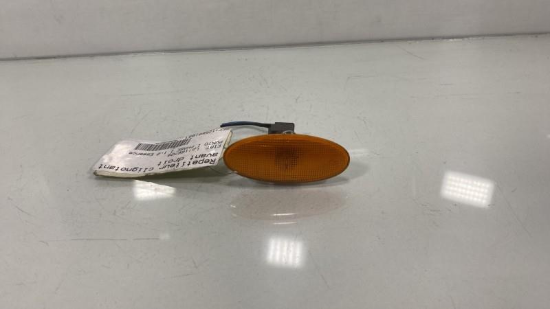Ripetitore lampeggiante anteriore destro (Luci) FIAT PUNTO 1 PHASE 1 Gasolina - 1
