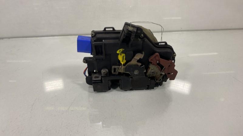 Serrure avant droit AUDI A3 2 PHASE 1 Diesel - 1