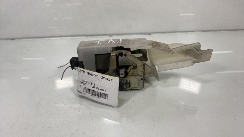 Serrure avant droit RENAULT CLIO 2 PHASE 1 Diesel - 1