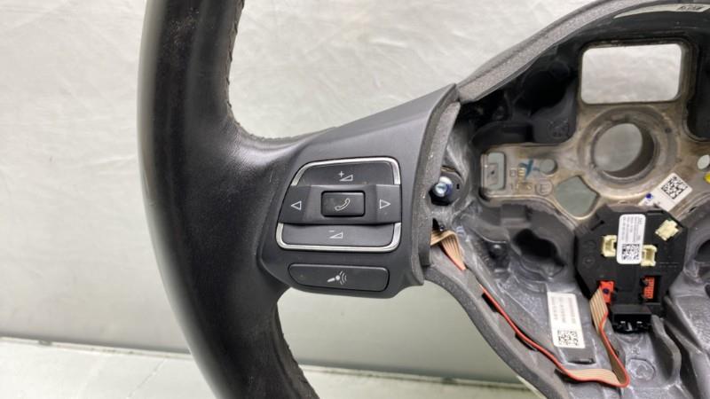 Volant VOLKSWAGEN POLO 5 PHASE 1 Diesel - 1