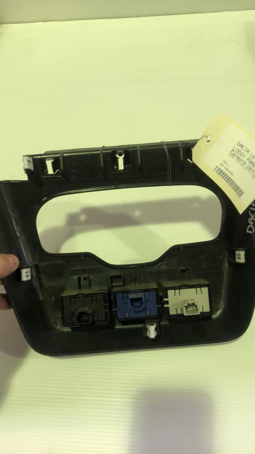 Console central (interieur plastique) DACIA LODGY PHASE 1 Essence - 1