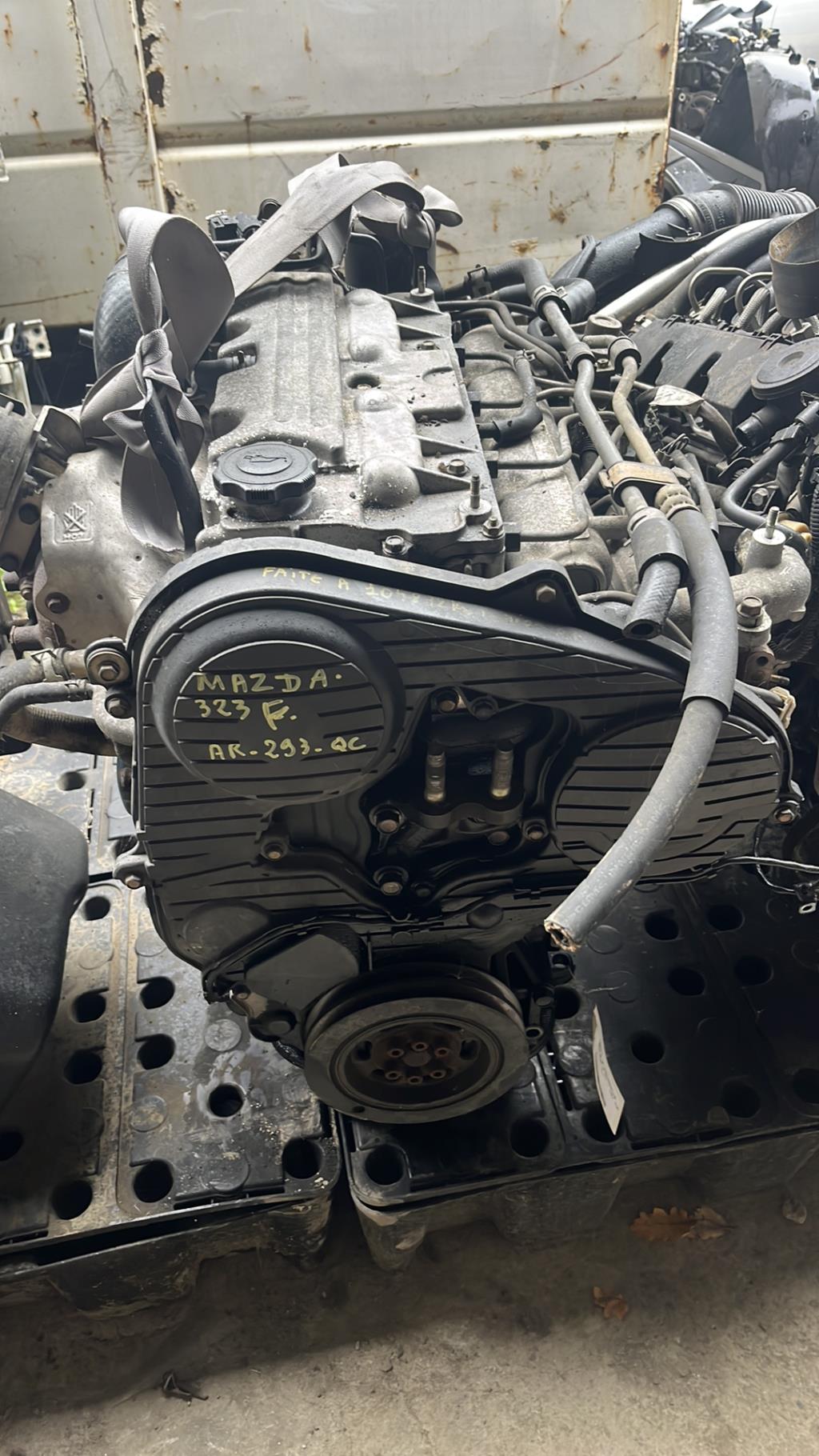 Moteur MAZDA 323 6 Diesel - 1