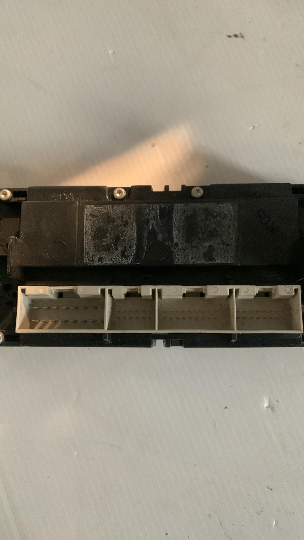 Commande chauffage VOLKSWAGEN GOLF 4  - 1