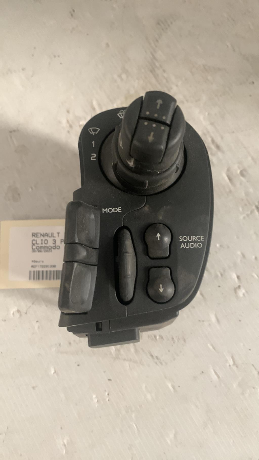 Commodo d'essuie glaces RENAULT CLIO 3 PHASE 2 Diesel - 1