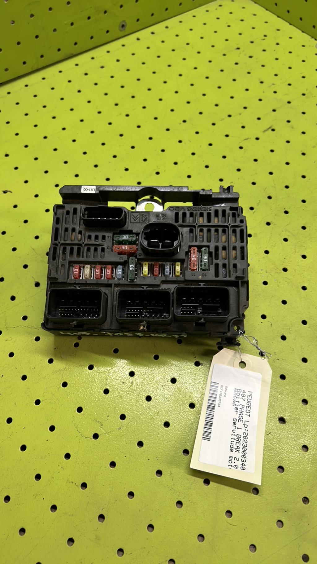 Boitier servitude moteur (BSM) PEUGEOT 407 PHASE 1 BREAK Diesel - 1