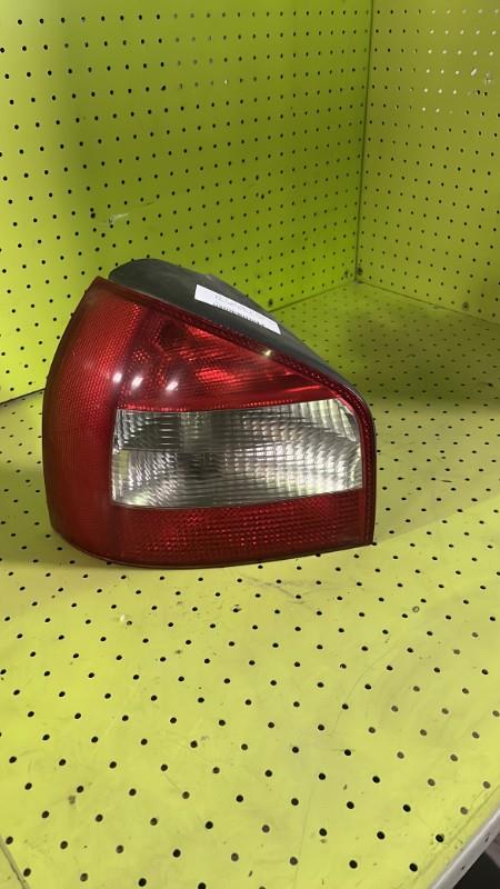 Feu arriere principal gauche (feux) AUDI A3 1 PHASE 2 Diesel - 1