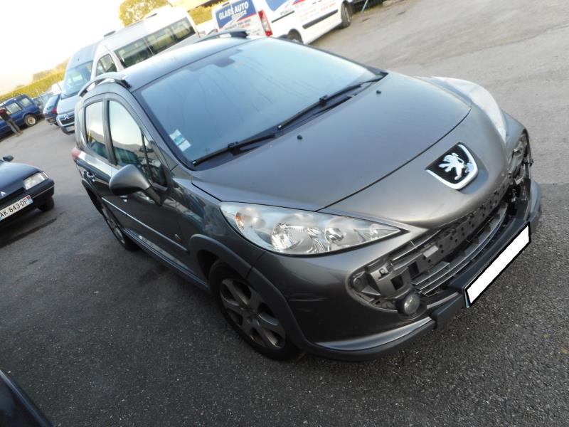 Image Pare choc arriere - PEUGEOT 207