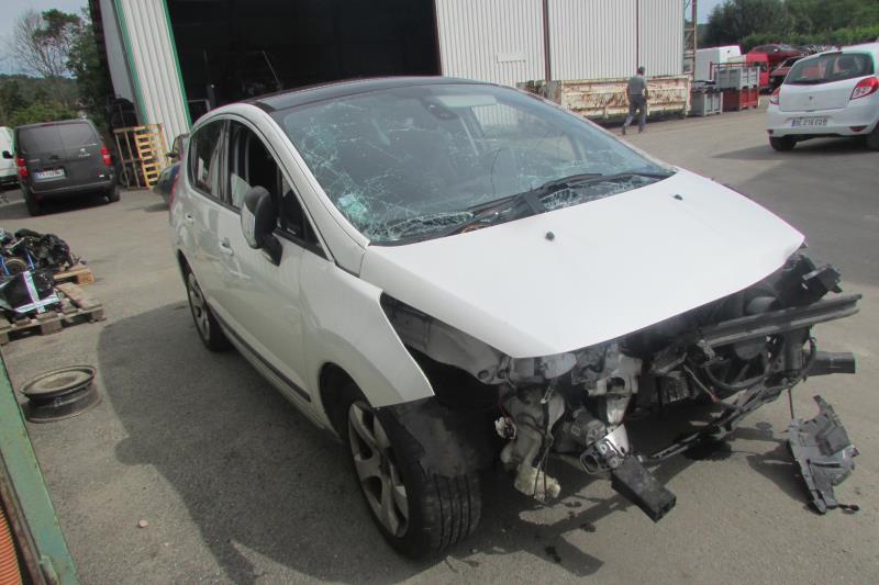 Image Trappe d'essence - PEUGEOT 3008 1