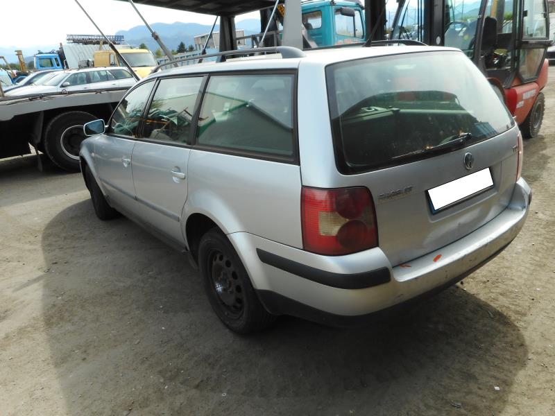 Image Condenseur de clim - VOLKSWAGEN PASSAT 4