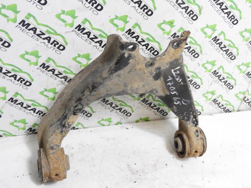 Braccio sospensione anteriore destro superiore MITSUBISHI L 200 3 Diésel - 1