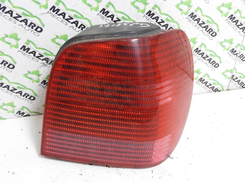 Fanale posteriore principale destro (luci) VOLKSWAGEN POLO 3 PHASE 2 Diésel - 1