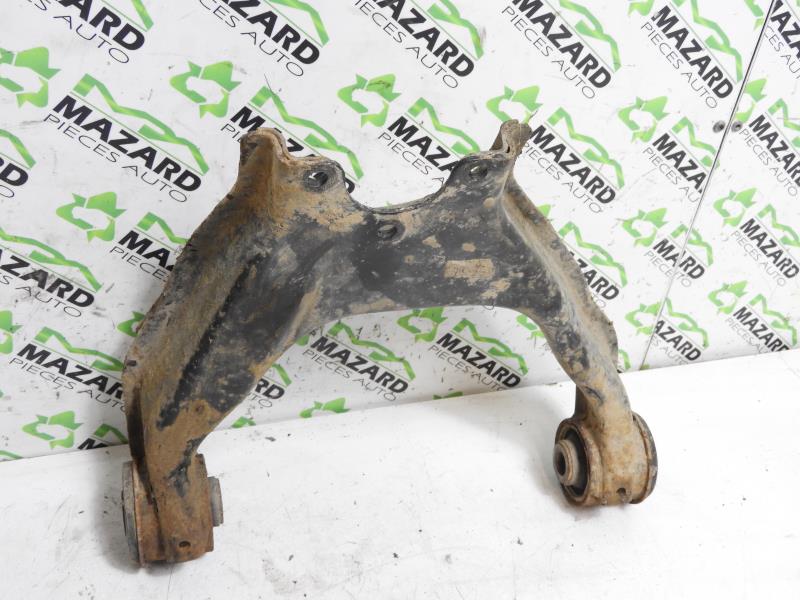 Braccio sospensione superiore anteriore sinistro MITSUBISHI L 200 3 Diésel - 1