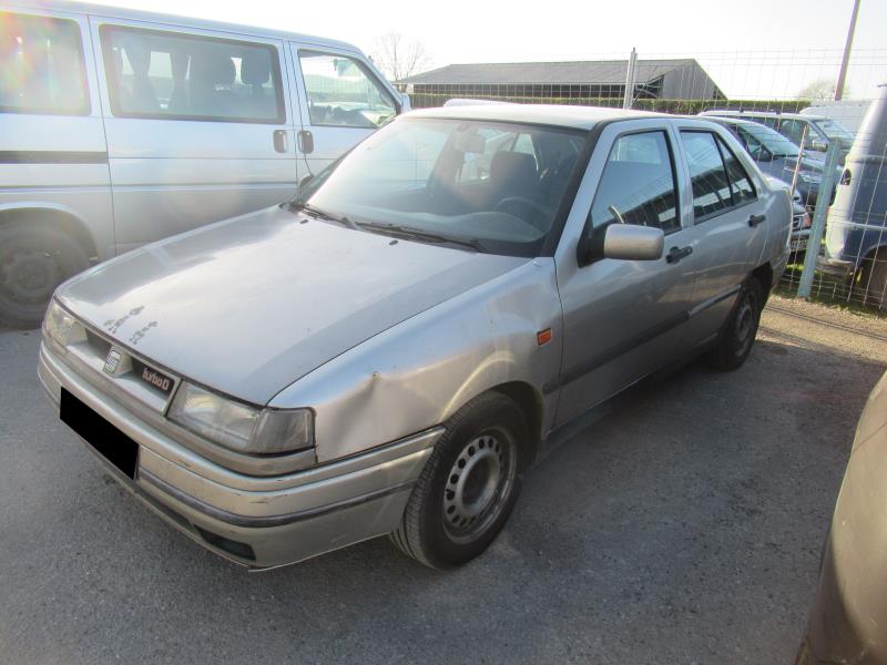 Image Custode arriere droit (porte) - SEAT TOLEDO 1