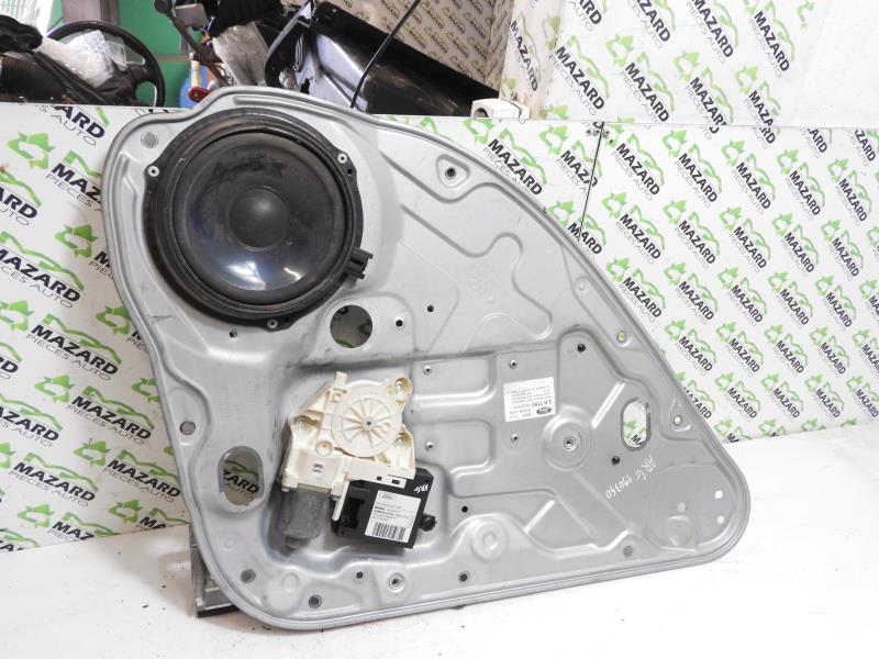 Alzacristalli elettrico posteriore sinistro FORD FOCUS 2 PHASE 1 BREAK Diésel - 1