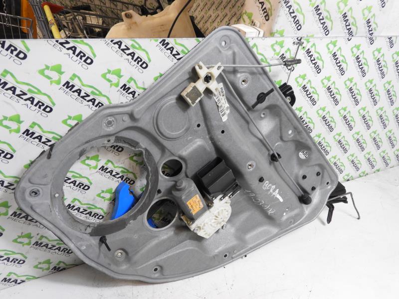 Alzacristalli elettrico posteriore destro VOLKSWAGEN BORA Diésel - 1